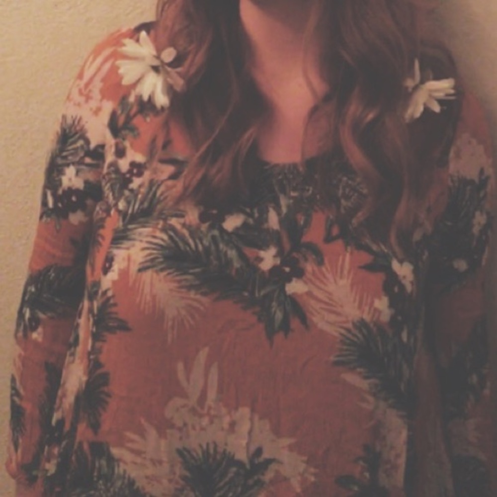 One the land Tropical Floral Tunic